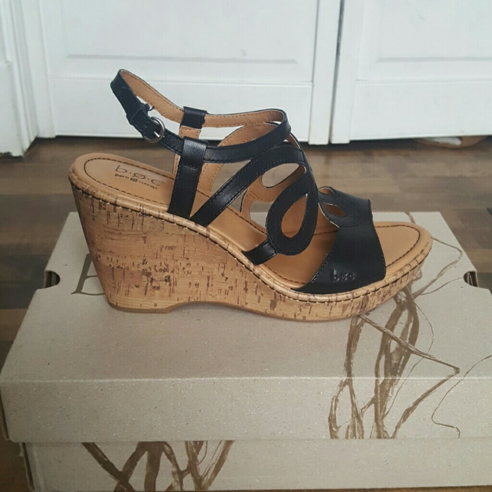 Women's size 11 shoes